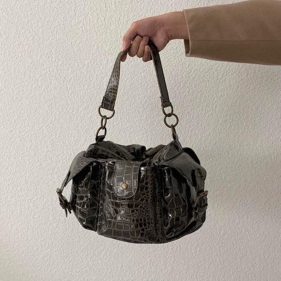 Vintage Oval Faux Crocodile Leather Bag - Picture 3 of 4